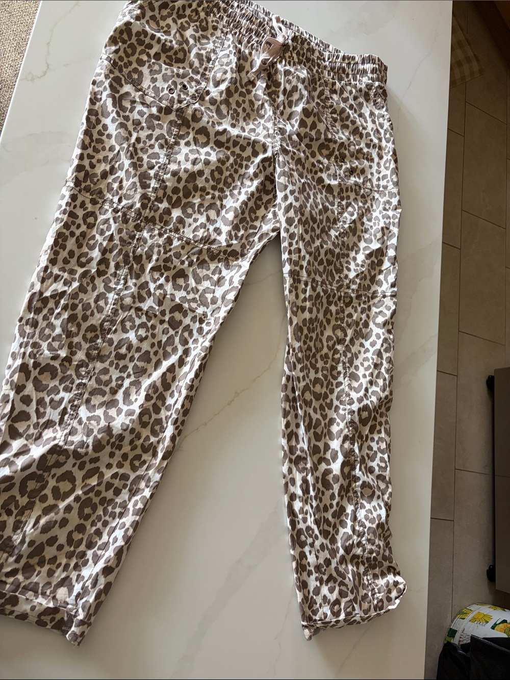 Palm Rio Women's Leopard Print Drawstring Pants
